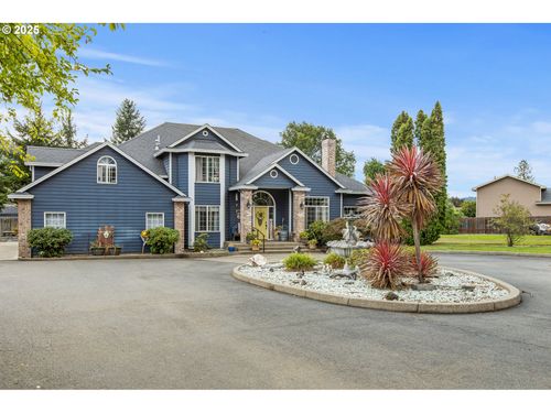 101 Aster St, Winchester, OR, 97495-8912 | Card Image