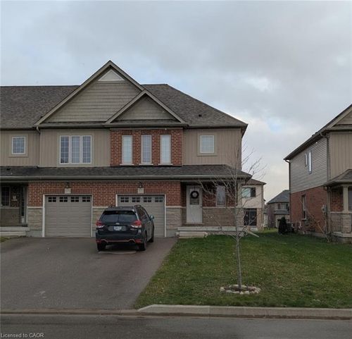 371 Vincent Dr, Ayr, ON, N0B1E0 | Card Image