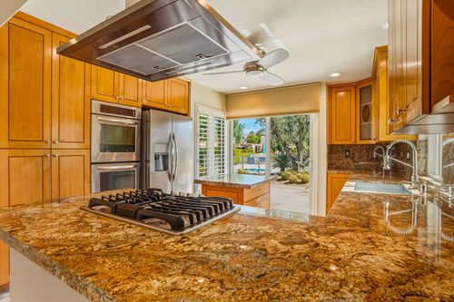 72806 Fleetwood Cir, Palm Desert, CA, 92260-9390 | Card Image