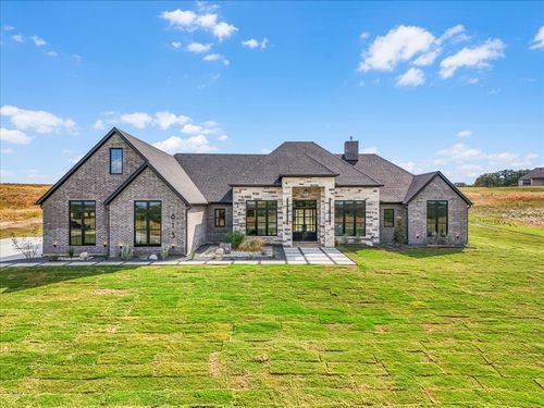 613 Hondo Xing, Weatherford, TX, 76087-8309 | Card Image