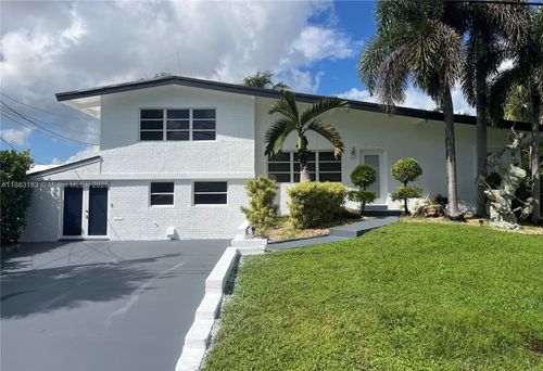 2413 Nassau Ln, Fort Lauderdale, FL, 33312-4615 | Card Image