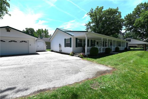 5329 Lake Dr, Celina, OH, 45822-8133 | Card Image