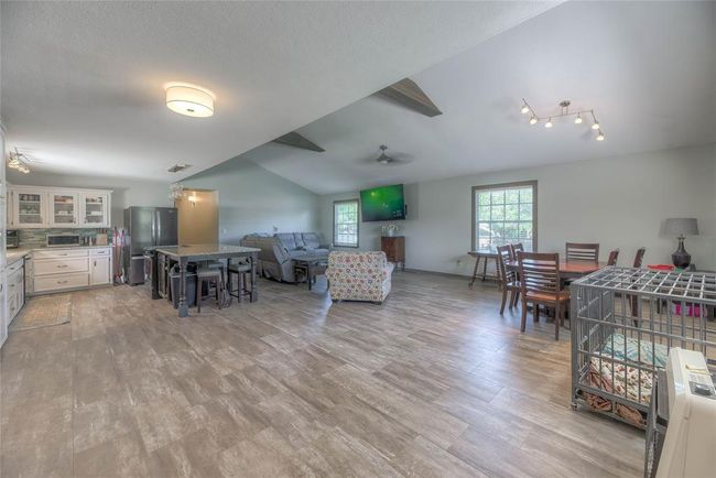 Enjoy your open living space | Image 4