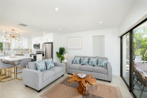c6-1500 Ocean Bay Dr, Key Largo, FL, 33037-4268 | Card Image
