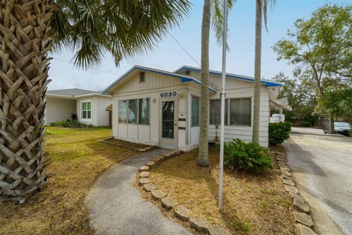6030 Massachusetts Ave, New Port Richey, FL, 34653-2524 | Card Image