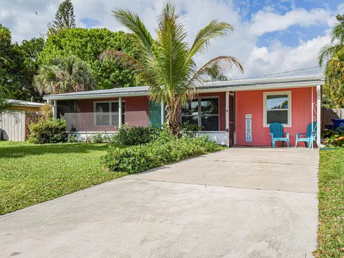 1761 5th Ct, Vero Beach, FL, 32960-5614 | Card Image