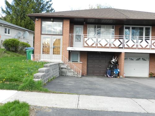 upper-3367 Verhoeven Dr, Mississauga, ON, L5C2B3 | Card Image