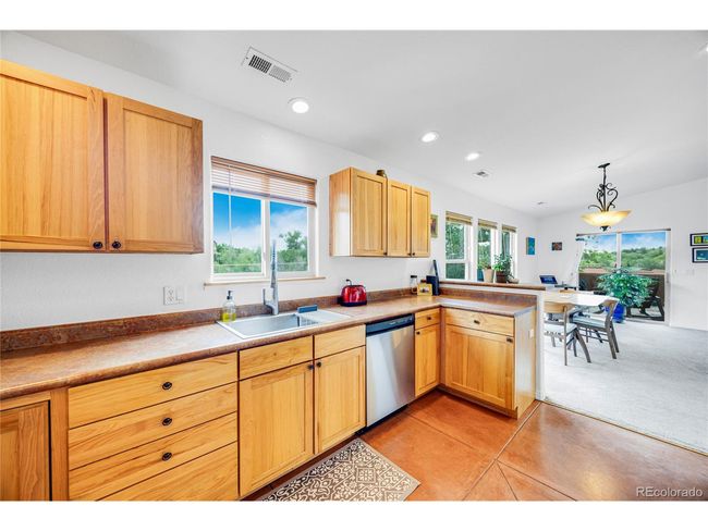 10 Taos Pl, House attached with 2 bedrooms, 2 bathrooms and null parking in Manitou Springs CO | Image 23