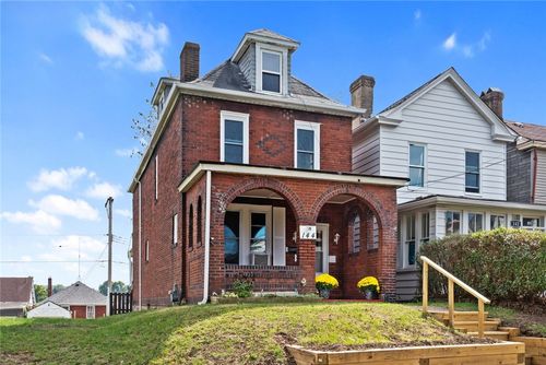 144 E 20th Ave, Munhall, PA, 15120-2518 | Card Image