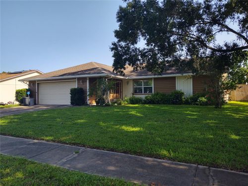 7841 Lightfoot Dr, NEW PORT RICHEY, FL, 34653-4166 | Card Image