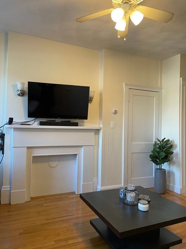 APT-1 - 73 Division St, Condo with 1 bedrooms, 1 bathrooms and null parking in Chelsea MA | Image 5