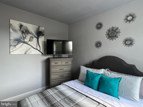 622 Allendale St, BALTIMORE, MD, 21229-2003 | Card Image