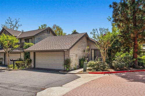 1091 Stone Brook Ln, Costa Mesa, CA, 92627 | Card Image