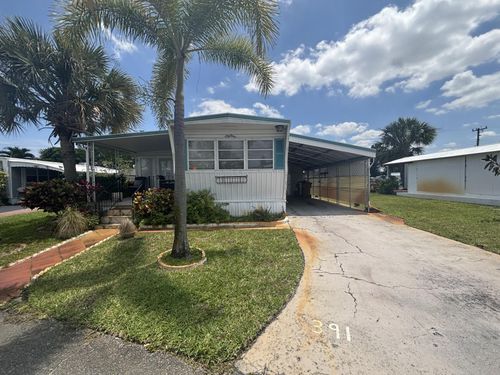 586 Ne 47th St, Deerfield Beach, FL, 33064-4145 | Card Image
