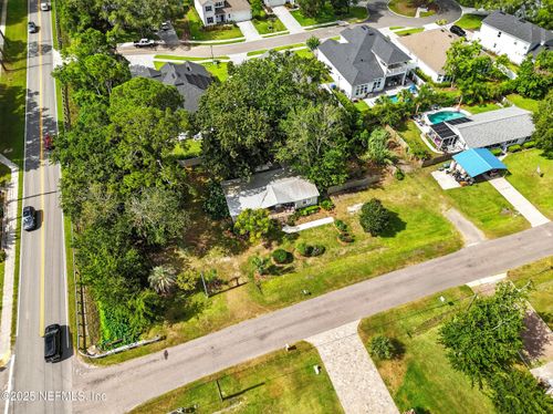 884 Robinhood Dr, Fernandina Beach, FL, 32034-8443 | Card Image