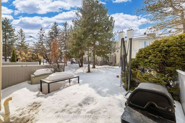 45 Wrenwood Cres, Condo with 3 bedrooms, 3 bathrooms and 1 parking in Nepean ON | Image 36