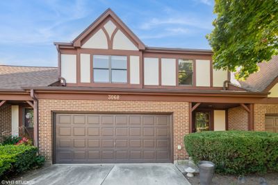 3068 Carlton Court, Townhouse with 2 bedrooms, 1 bathrooms and 2 parking in Westchester IL | Image 1