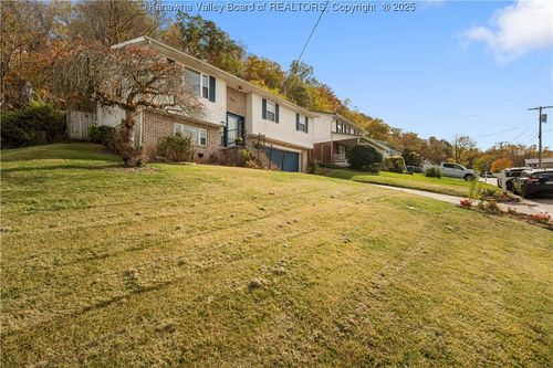 47 Janette Dr, Poca, WV, 25159-9729 | Card Image