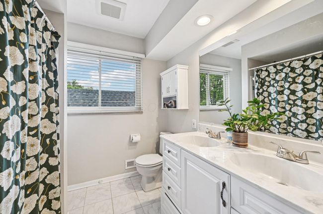 1537 Barrington Rd, House other with 4 bedrooms, 3 bathrooms and null parking in Upper Arlington OH | Image 27