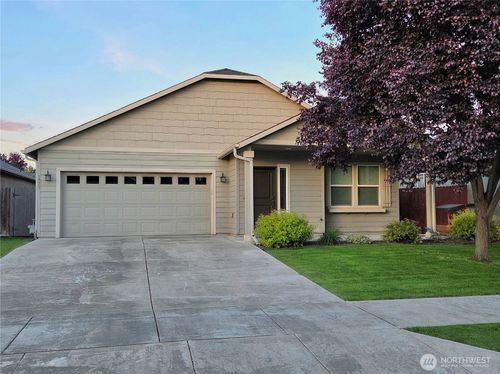 1973 Alco Ave, Walla Walla, WA, 99362-4353 | Card Image
