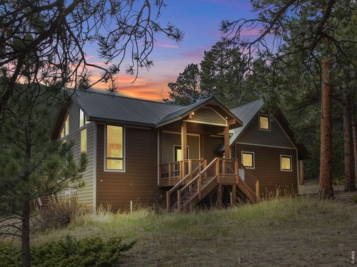 195 Rockledge Cir, Lyons, CO, 80540-8934 | Card Image