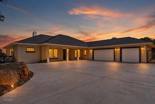 5072 Banca Court, Browns Valley, CA, 95918 | Card Image