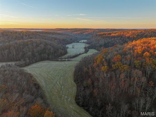881.3 +/- Highway K, Jadwin, MO, 65501 | Card Image