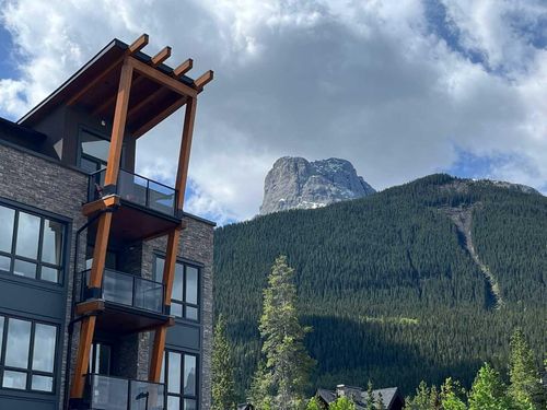 103-101H Stewart Creek Rise, Canmore, AB, T1W0K2 | Card Image
