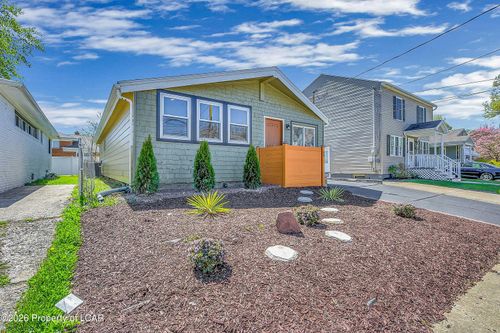 96 N Dawes Ave, Kingston, PA, 18704-5728 | Card Image