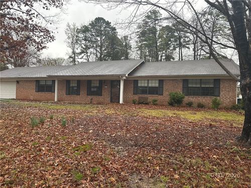 2710 Camelot Dr, Russellville, AR, 72801-5746 | Card Image