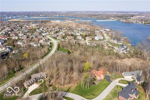 14476 Faucet Ln, Fishers, IN, 46040-9495 | Card Image