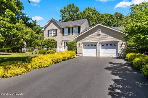 9 Edie Ln, Howell, NJ, 07731-9081 | Card Image