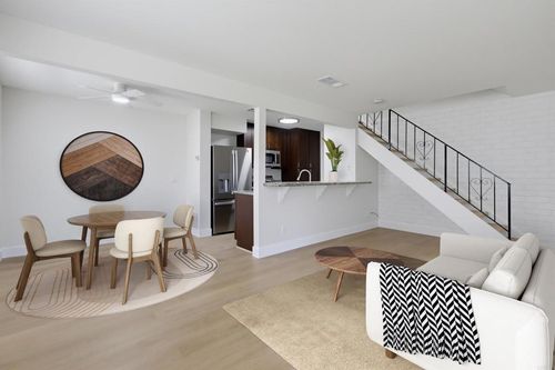 2-12120 Orange Crest Ct, Lakeside, CA, 92040-3928 | Card Image