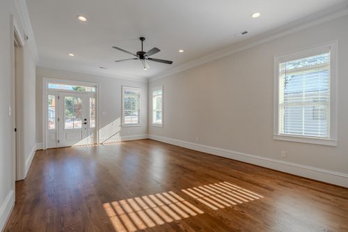 205 Pine St, Greer, SC, 29650-1659 | Card Image