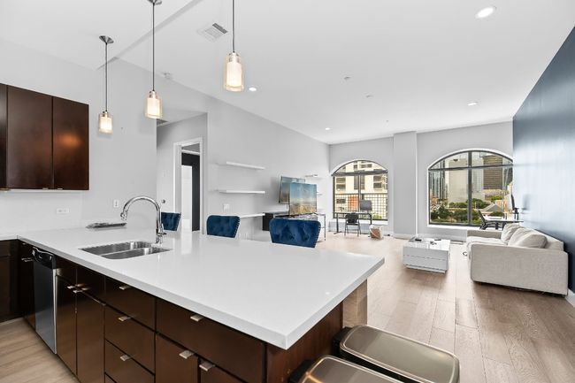 APT-505 - 507 Sabine St, Condo with 2 bedrooms, 2 bathrooms and 2 parking in Austin TX | Image 17