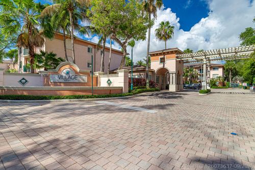 309-2009 Se 10th Ave, Fort Lauderdale, FL, 33316-4513 | Card Image
