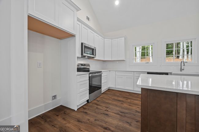 177 Hancock Way, House other with 3 bedrooms, 2 bathrooms and 3 parking in Baldwin GA | Image 14