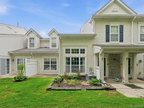 25758 Maritime Circle S, Harrison Charter Township, MI, 48045 | Card Image