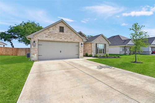 4817 Enclave Dr, Sanger, TX, 76266-1753 | Card Image