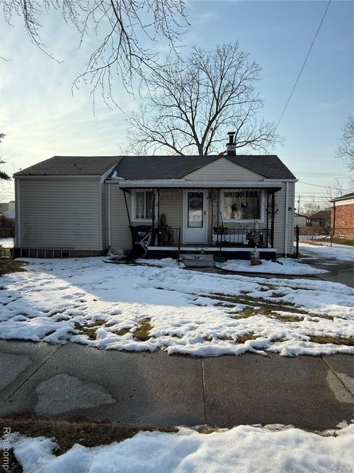 30509 Townley St, Madison Heights, MI, 48071-5222 | Card Image