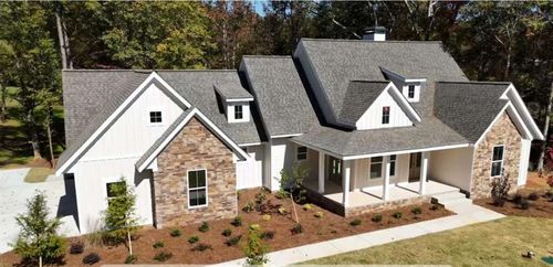 110 Farr Lake Dr, Tyrone, GA, 30290-2545 | Card Image