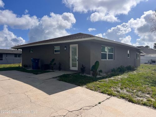 741 Frisco St Se, Palm Bay, FL, 32909-3720 | Card Image