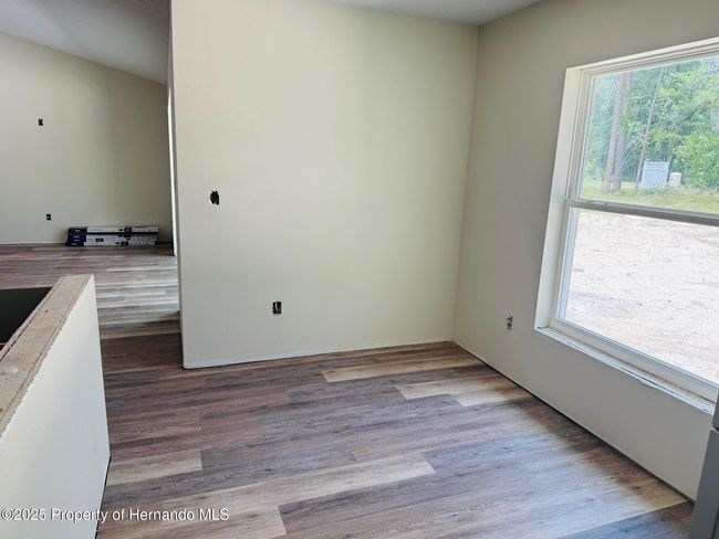 11406 Labrador Duck Rd, House other with 3 bedrooms, 2 bathrooms and null parking in WEEKI WACHEE FL | Image 8