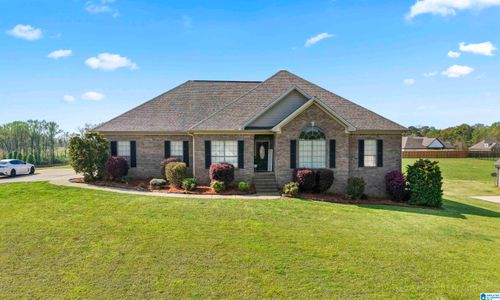 60 Crest Loop Rd, CLANTON, AL, 35045-8370 | Card Image