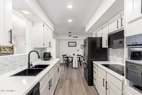 628 Leisure World, Mesa, AZ, 85206-3133 | Card Image