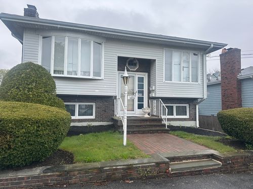 122 Lantern Rd, Revere, MA, 02151 | Card Image