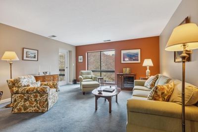 508 - 4 Summit Drive, Condo with 2 bedrooms, 2 bathrooms and 1 parking in Reading MA | Image 3