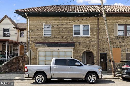 392 Avon Rd, UPPER DARBY, PA, 19082-4702 | Card Image