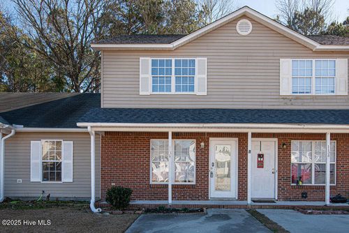 1136 Pueblo Dr, Jacksonville, NC, 28546-8375 | Card Image