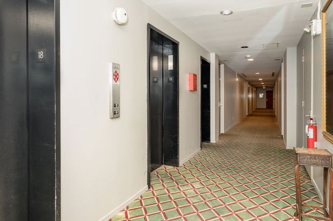 Elevators/Hallway | Image 35